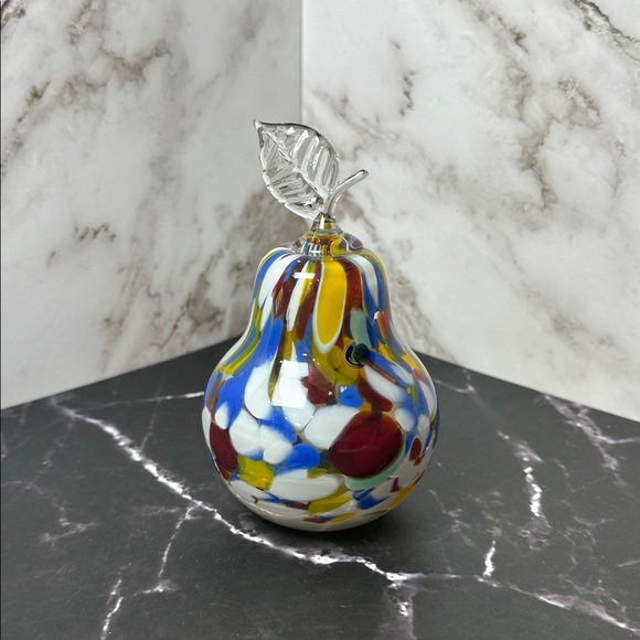 Hand-Blown Art Glass Pear • Multicolour Murano-Style Figurine • Vintage Decor - Picture 2 of 8